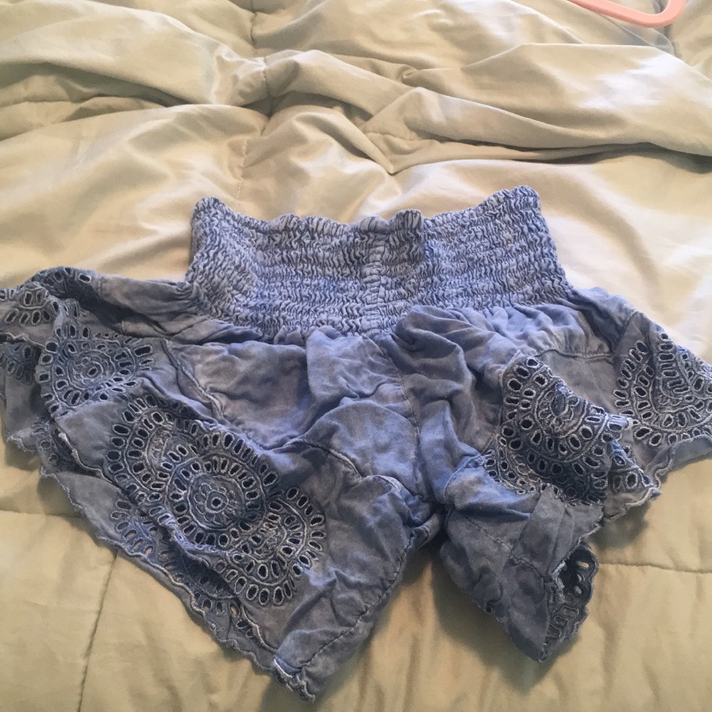 Tiare Hawaii Smocked Chambray Shorts